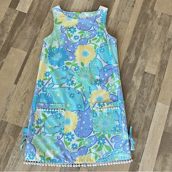 Lilly Pulitzer Dresses & Skirts - LILLY Pulitzer Classic Sleeveless Classic Shift Dress